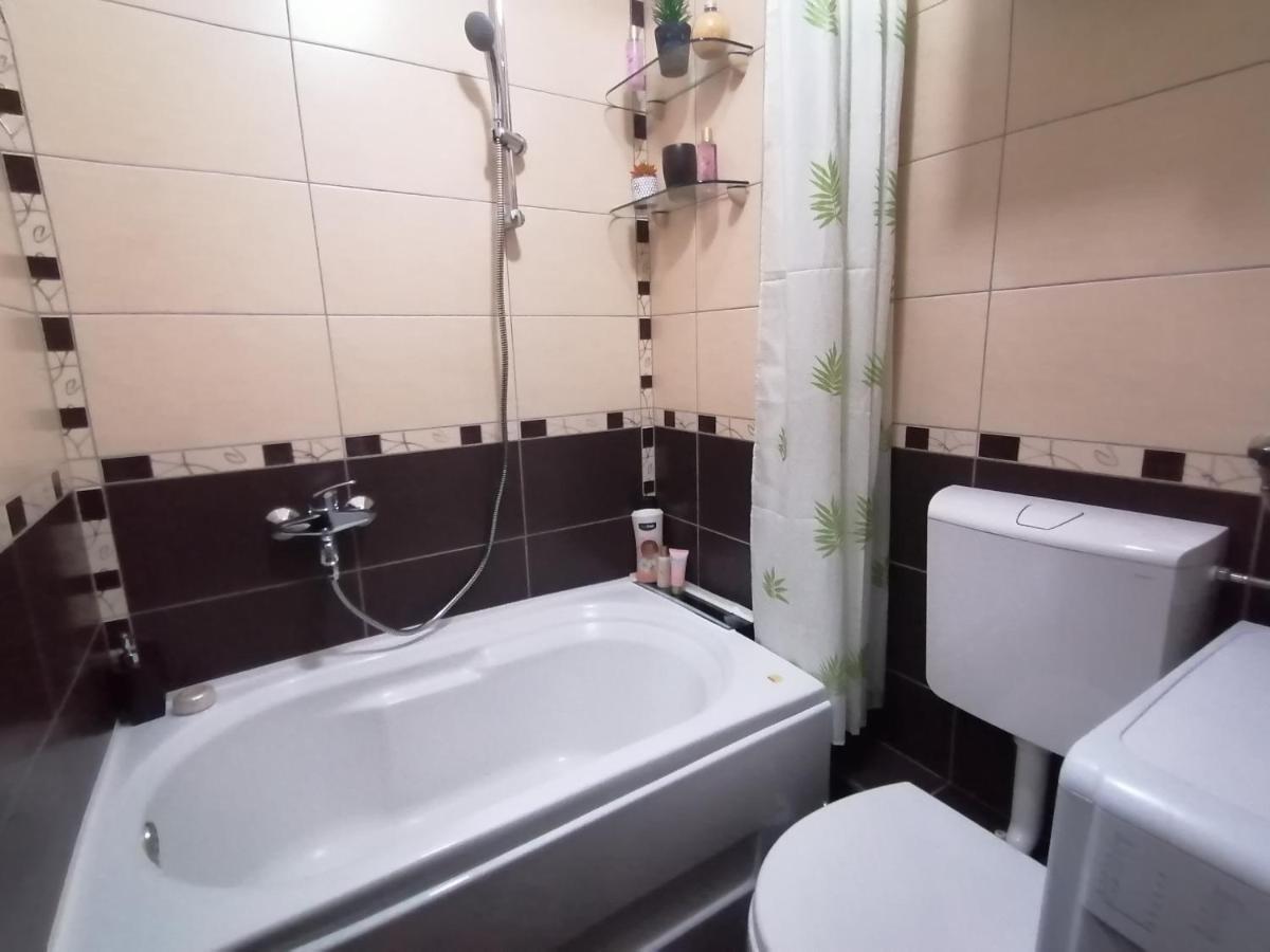 Apartman Relax - Free Public Parking Saraievo Exterior foto
